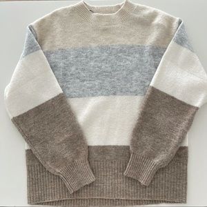 H&M sweater